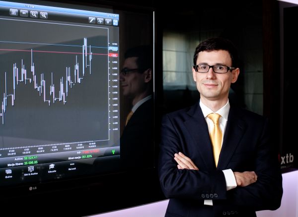 Claudiu Cazacu, XTB România
