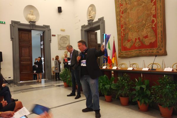 Copilăria fericită a Democraţiei directe