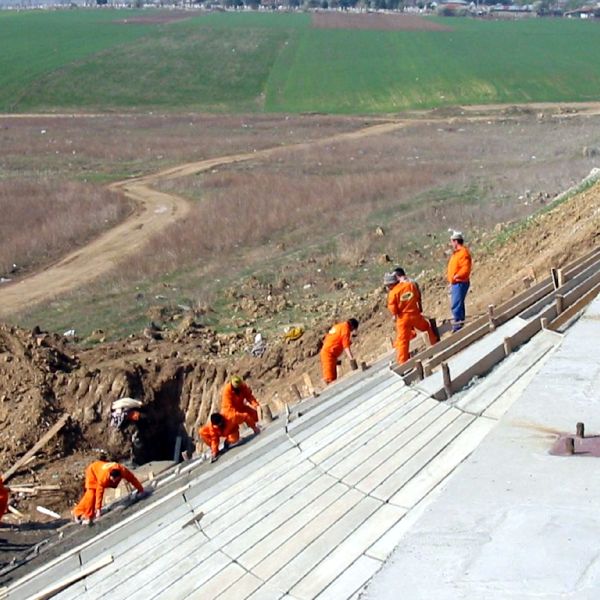 Firmele de private-equity urmează să facă investiţii record în infrastructură, în 2018