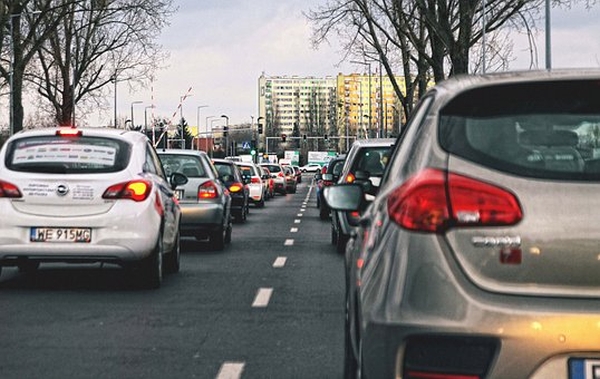 Înmatriculările de autoturisme noi au scăzut în România cu 73,4%