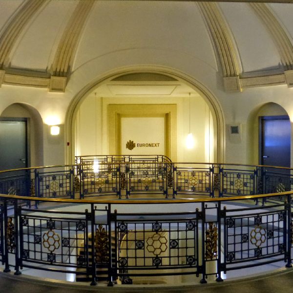 Euronext Paris vrea să atragă companiile tehnologice din Italia