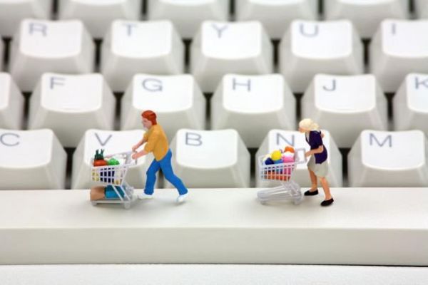 Comerţul online în România a crescut cu 30%