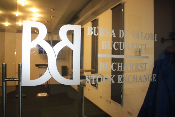 BVB deschide în scădere