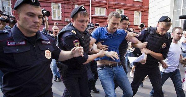 Caracterul "politic" al arestărilor lui Navalnîi, recunoscut 