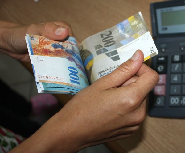 Curtea de Apel obligă banca să renegocieze contractul de credit