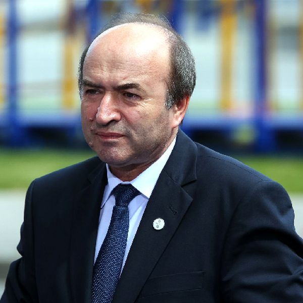 Ministrul Justiţiei, Tudorel Toader: "Draftul la care lucrăm va fi analizat luni, iar decizia va aparţine factorilor politici".