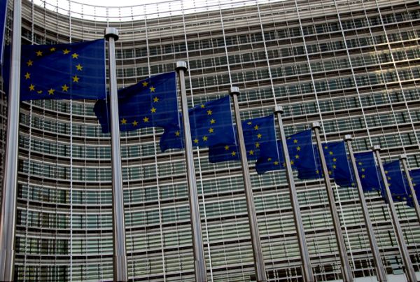 Comisia Europeană acceptă noua propunere de buget a Italiei 