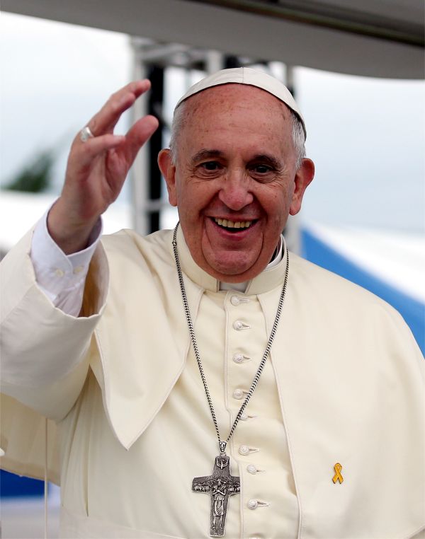 Papa, necruţător cu goana după cadouri