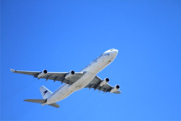 Avioanele de pasageri pot fi doborâte în cazuri "speciale"