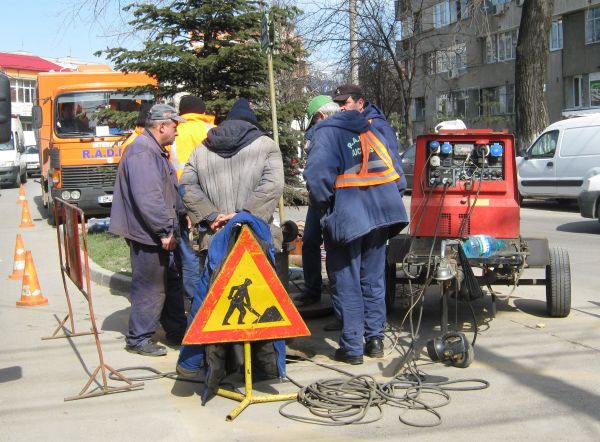 Primăria Capitalei îi "încălzeşte" pe cetăţeni cu explicaţii 
