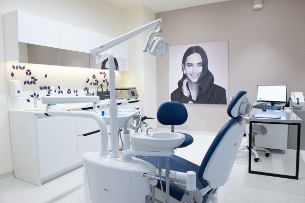 Dent Estet inaugurarează două clinici în Sibiu