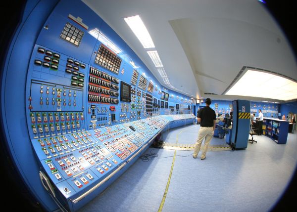 Indicatorii de profitabilitate vor scădea de şase ori prin vânzarea energiei la preţuri reglementate