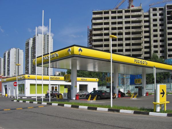 "Rosneft" ia în calcul lansarea unui program de răscumpărare de acţiuni