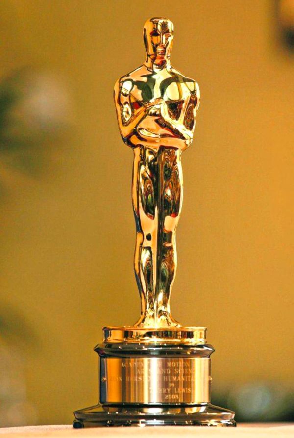 Legendara trupă Queen "joacă" mai multe roluri la Premiile Oscar