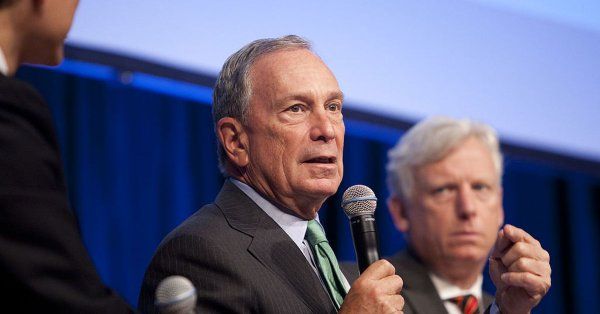 Michael Bloomberg renunţă la candidatura pentru preşedinţia americană în 2020