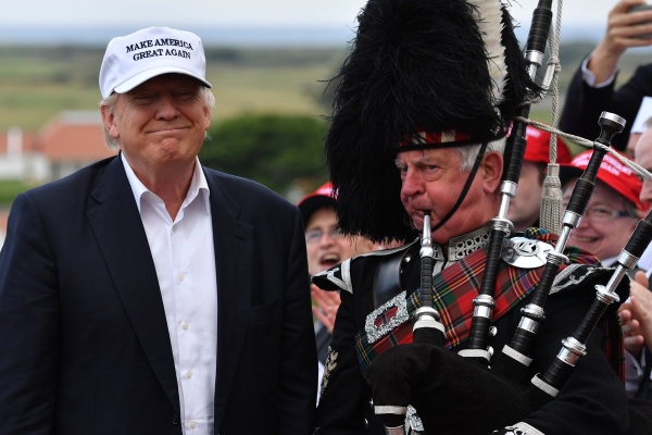 Trump vrea să crească fondurile alocate zidului în bugetul pe 2020