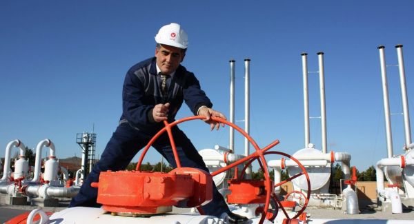 Guvernul ucrainean interzice majorarea preţului la gaze înainte de alegeri