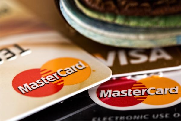 "Ritmul de creştere economică a încetinit la 3,1%, anul trecut, în Europa şi Asia Centrală"