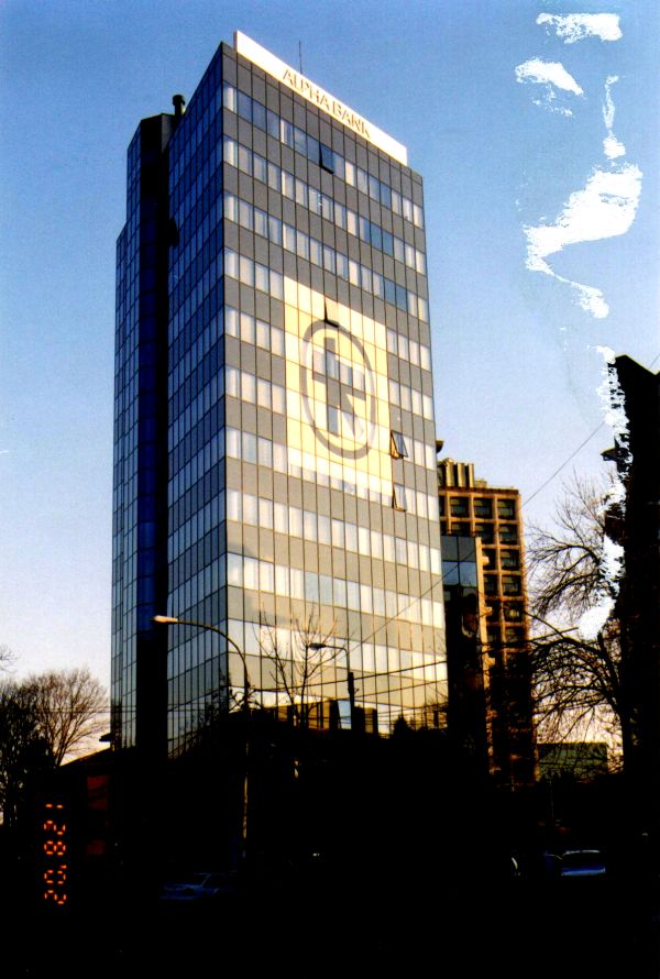 Baa2 - ratingul Moody's pentru prima emisiune de obligaţiuni ipotecare Alpha Bank
