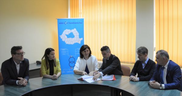 SDEE Transilvania Sud susţine înfiinţarea unei clase profesionale, profil electric