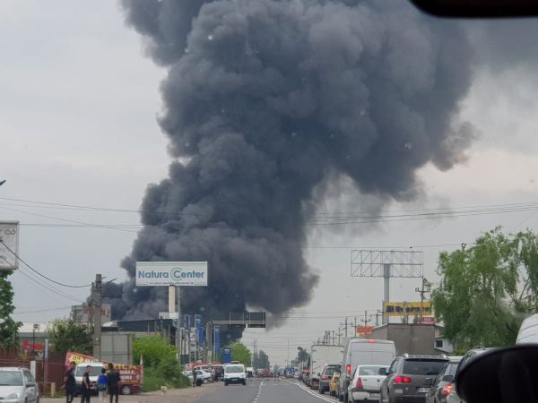 Trei persoane au fost transportate la spital