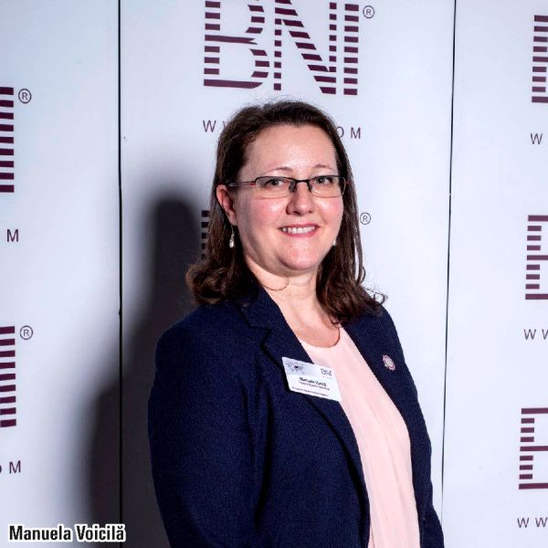 Manuela Voicilă: "BNI este o organizaţie de business networking la nivel mondial, aşadar, atunci când vorbim despre business în BNI, ne referim în primul rând la afacerile încheiate pe care membrii noştri le raportează în urma schimbului de referinţe calificate pe care le realizează în cadrul comunităţii BNI".