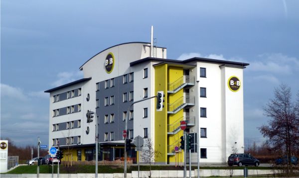 Goldman Sachs vrea să preia B&B Hotels