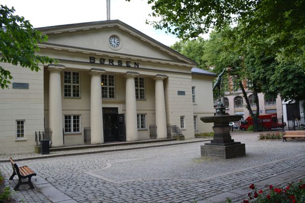 Nasdaq şi-a retras oferta pentru Bursa din Oslo