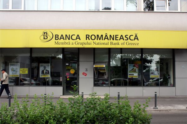 Semnarea preluării Băncii Româneşti de către Eximbank tergiversează