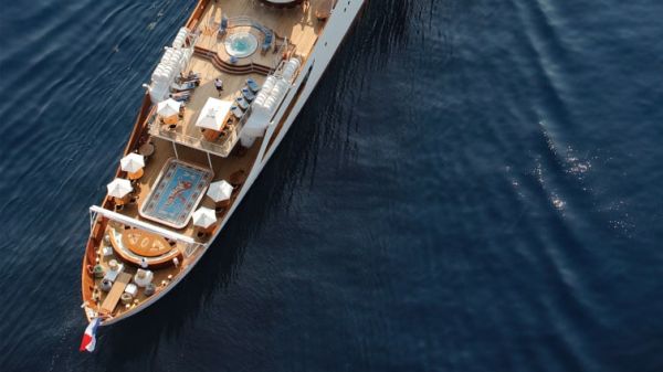 Fostul yacht al lui Jackie Kennedy şi Aristotel Onassis poate fi închiriat