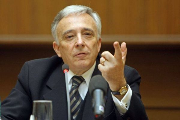 Mugur Isărescu (Sursa foto: Twitter)