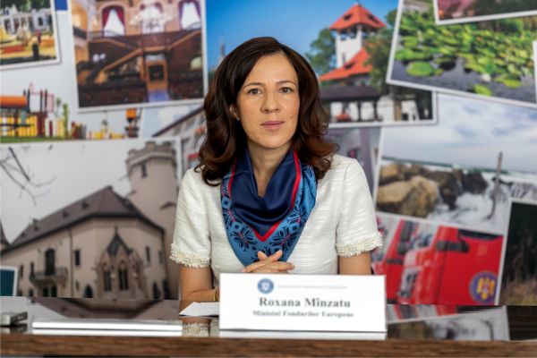 Roxana Mânzatu - Ministrul Fondurilor Europene