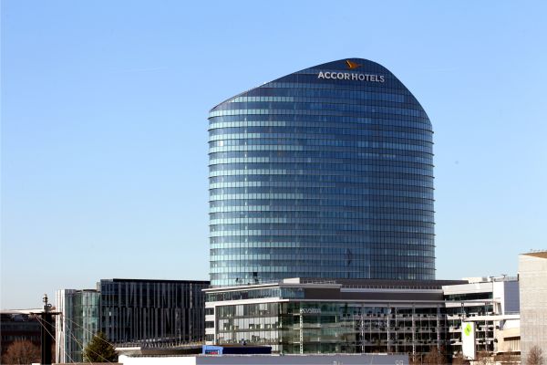 Accor cumpără divizia de servicii hoteliere a Orbis pentru 286 milioane euro