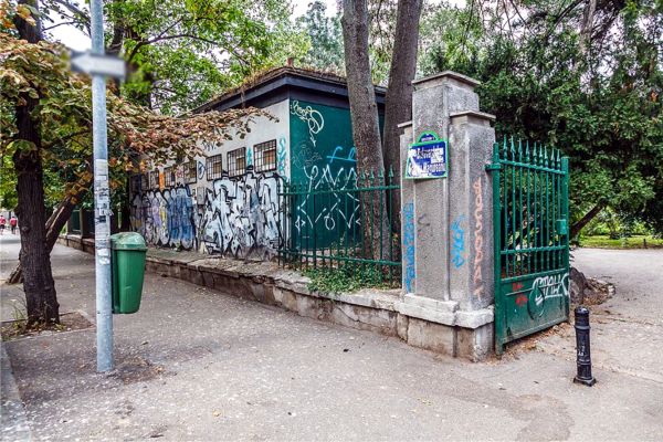 Reabilitarea Parcului Cişmigiu, contestată de opoziţie şi de organizaţiile de mediu