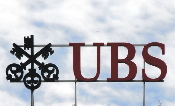Fiscul italian a pus ochii pe clienţii UBS