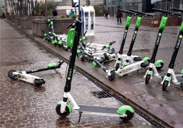 Trotinetele electrice, pericol crescut în traficul rutier