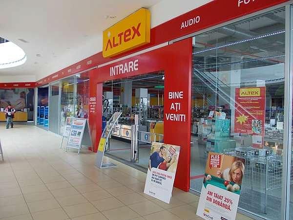 ANPC a sancţionat Altex, Flanco şi Corsar Online pentru practici comerciale înşelătoare
