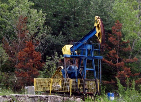 Suntem una din ţările UE cel mai puţin dependente de importurile de petrol