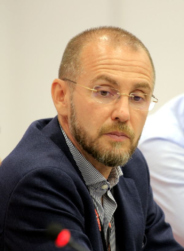 Liviu Popovici, ROMANIAN BOOKMAKERS