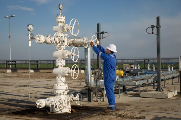 Ucraina vrea recuperarea tuturor costurilor cu transportul gazelor naturale ruseşti 