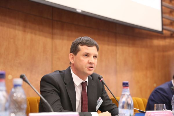 Adrian Tănase 