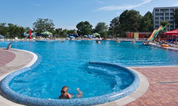 Un acţionar minoritar al THR Marea Neagră cere evaluarea activelor 