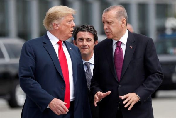 Turcia, "pregătită" de o operaţiune în Siria, în pofida ameninţărilor lui Trump
