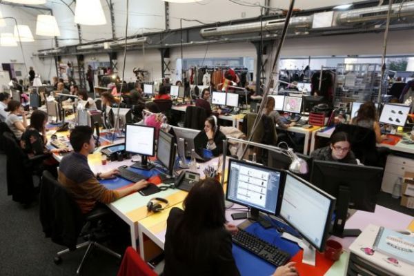Două treimi dintre angajaţii români sunt stresaţi la locul de muncă