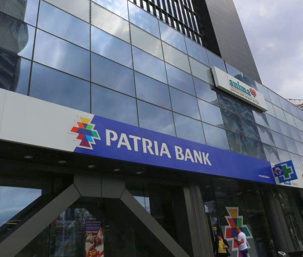 Obligaţiunile Patria Bank - tot mai aproape de listarea la BVB