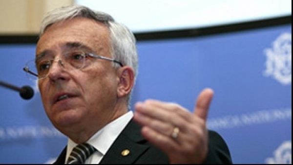 Mugur Isărescu (Sursă foto: Twitter)