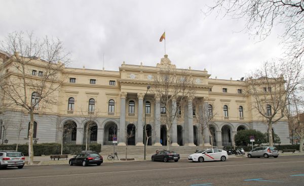 Euronext şi SIX Group vor să preia, fiecare, Bursa din Madrid