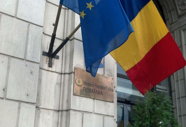 MFP a atras, ieri, 75 milioane lei de la bănci