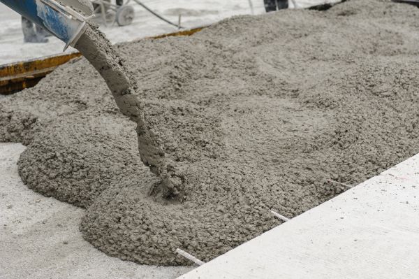 O companie municipală vrea să cumpere beton în valoare de până la 6,2 milioane euro