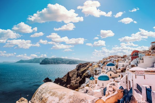 Grecia, a doua destinaţie de vacanţă preferată de Români 